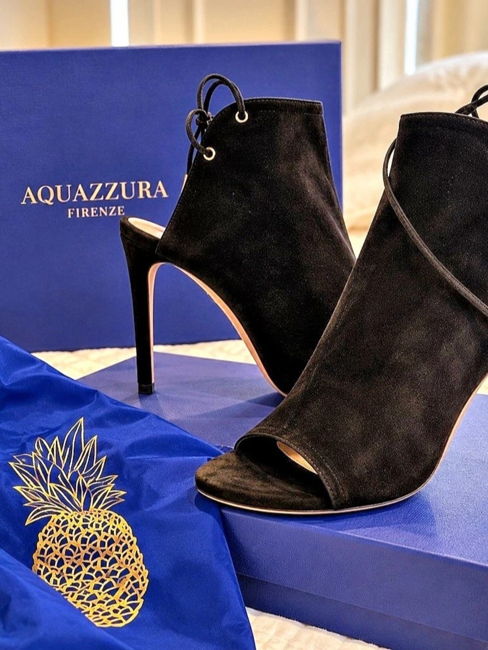 Aquazzura Mayfair 105 Suede Bootie Black Heels EU 371⁄2